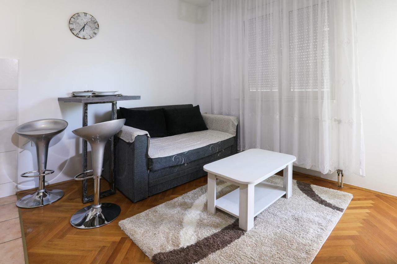Apartment Promenada 35 Novi Sad Eksteriør billede